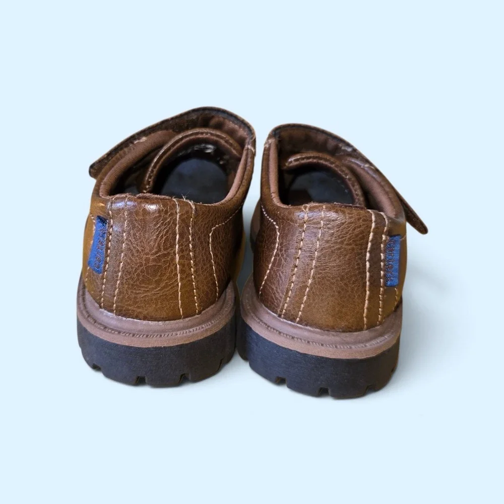 Carters Toddler Boys Brown Faux Leather Dress Shoes Hook Loop Strap Size 7